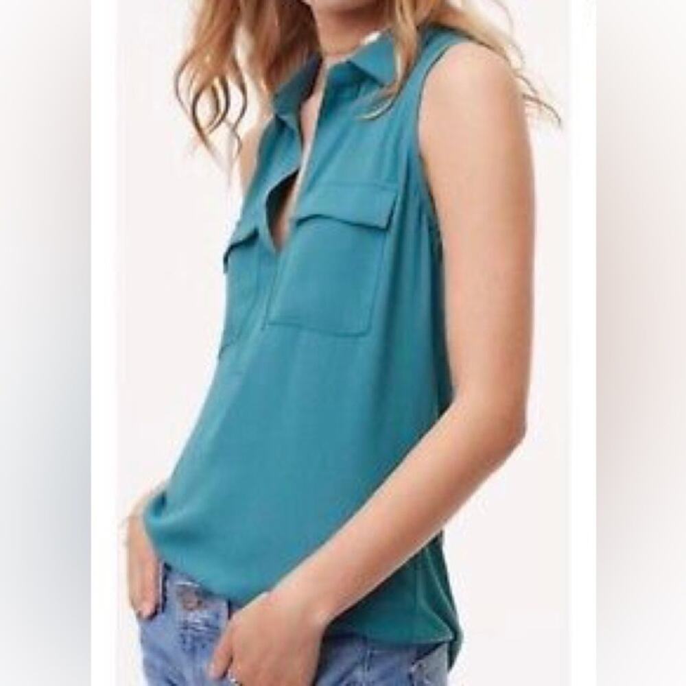 LOFT Teal Mixed Media Sleeveless Collared Blouse with Chest Pockets Size Medium